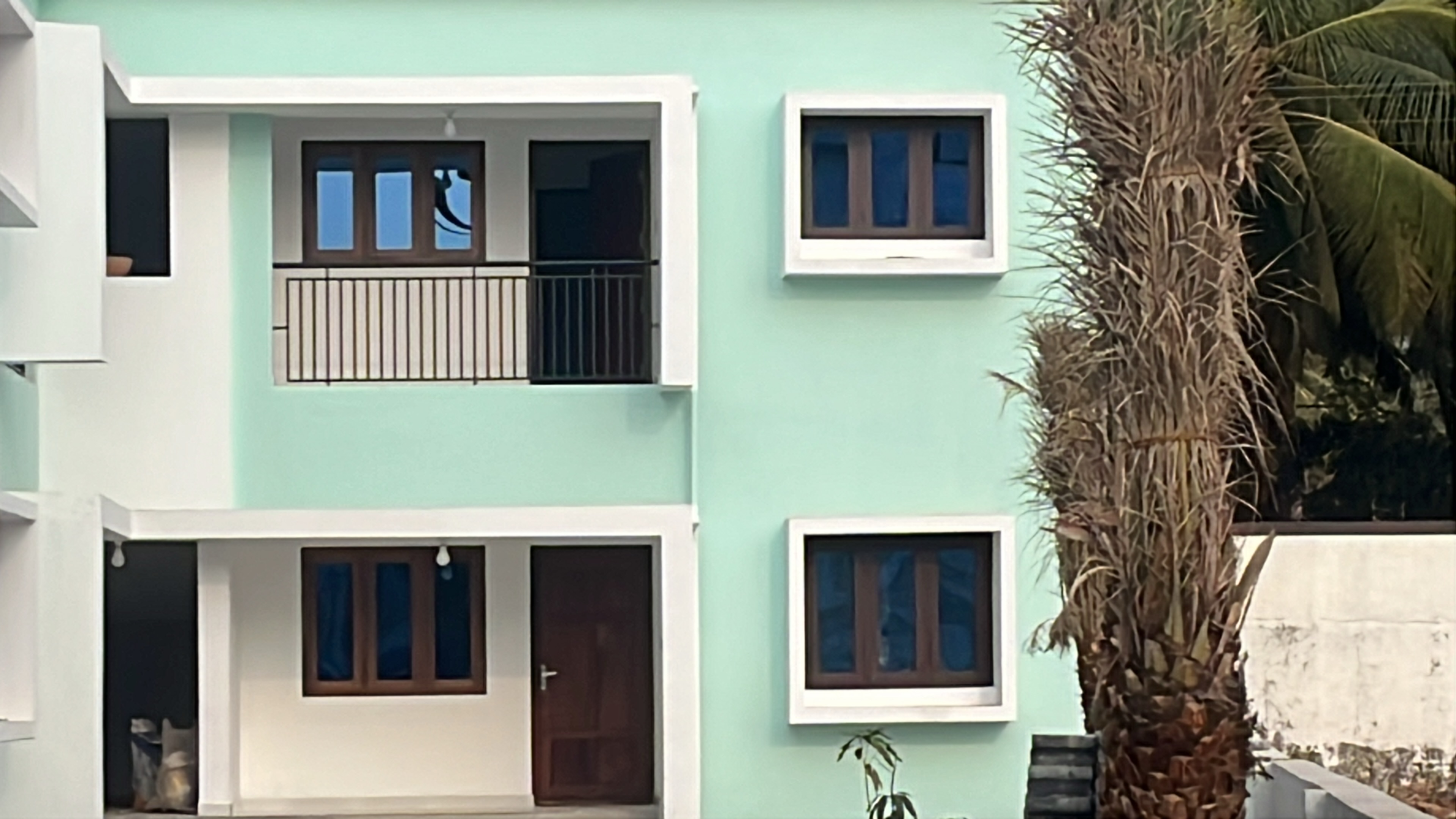 AVIYIL APARTMENT.  PERIYATADUKAM - Image 1